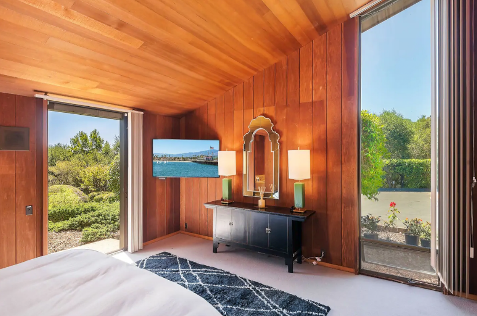 Laguna Home - Image 18